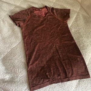 Lululemon Short Sleeve Shirt the sweat life go the distance